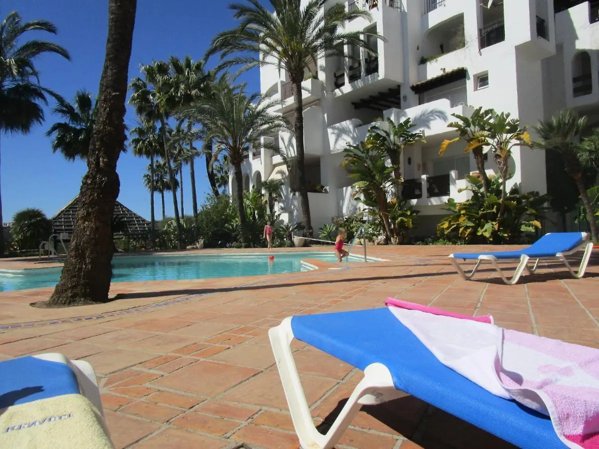 2155-Nice Groundfloor With Pool View Manilva